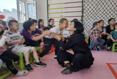 喜迎妇女十四大·巾帼力量｜徐丽：用奉献书写女性风采